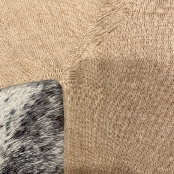 Christian Dior beige v neck knit sweater vintage - Picture 4 of 7